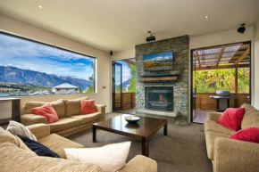 Lakeview Lodge Two with Stunning Views